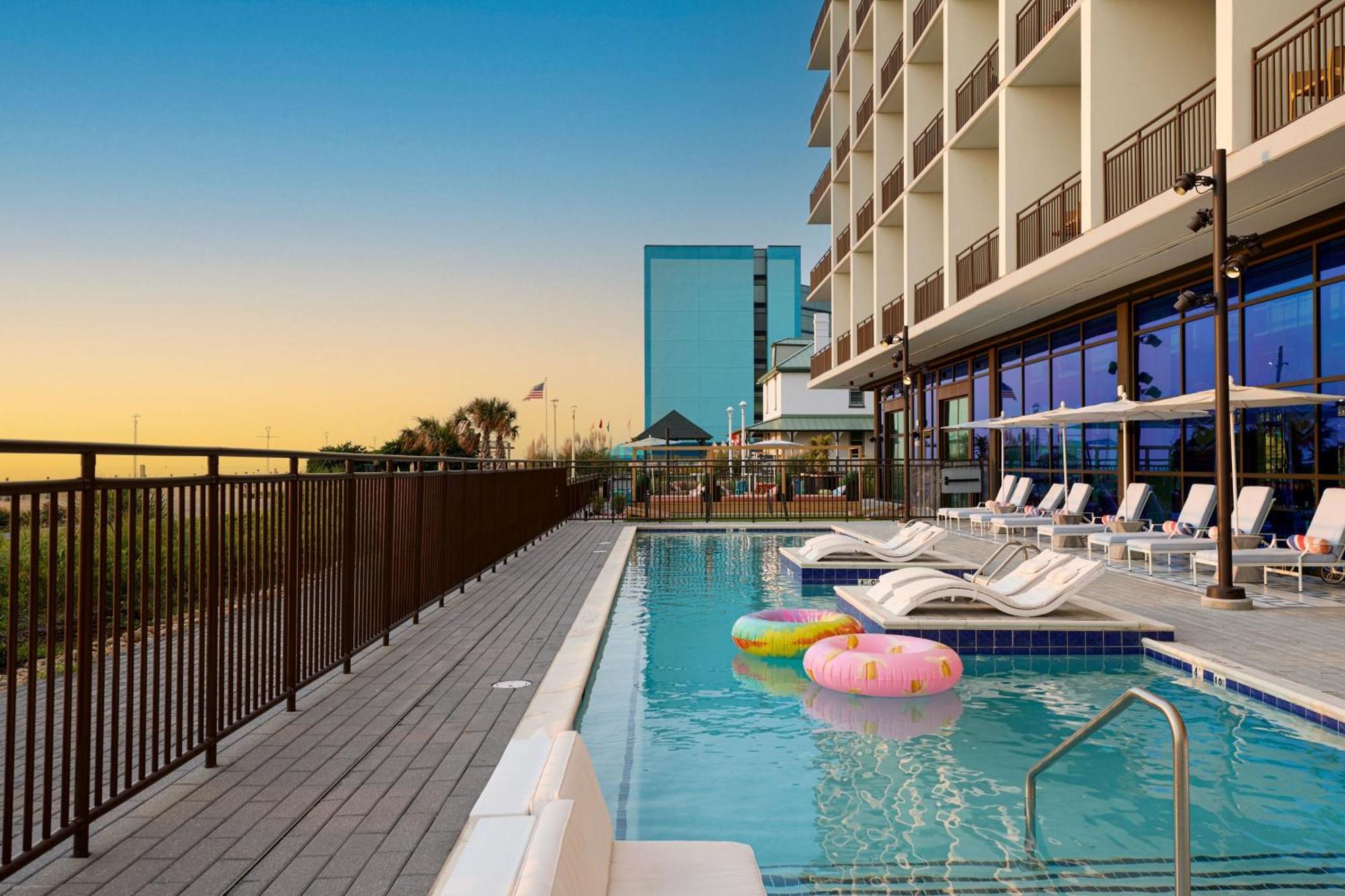 Moxy Virginia Beach Oceanfront 外观 照片